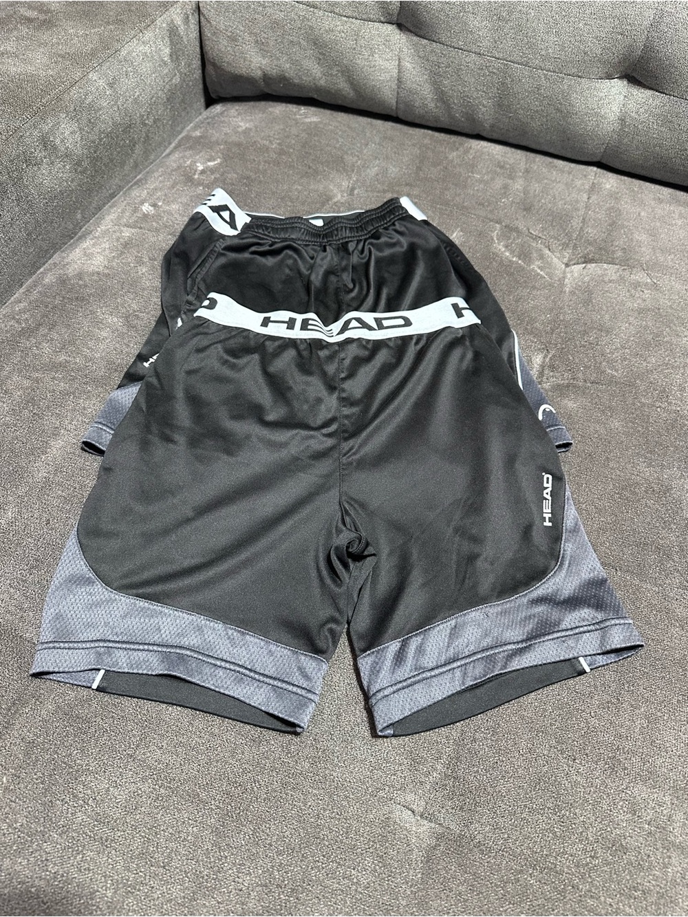 HEAD Boys Black Athletic Shorts – Gray Accents – Size S (6/7), Like New